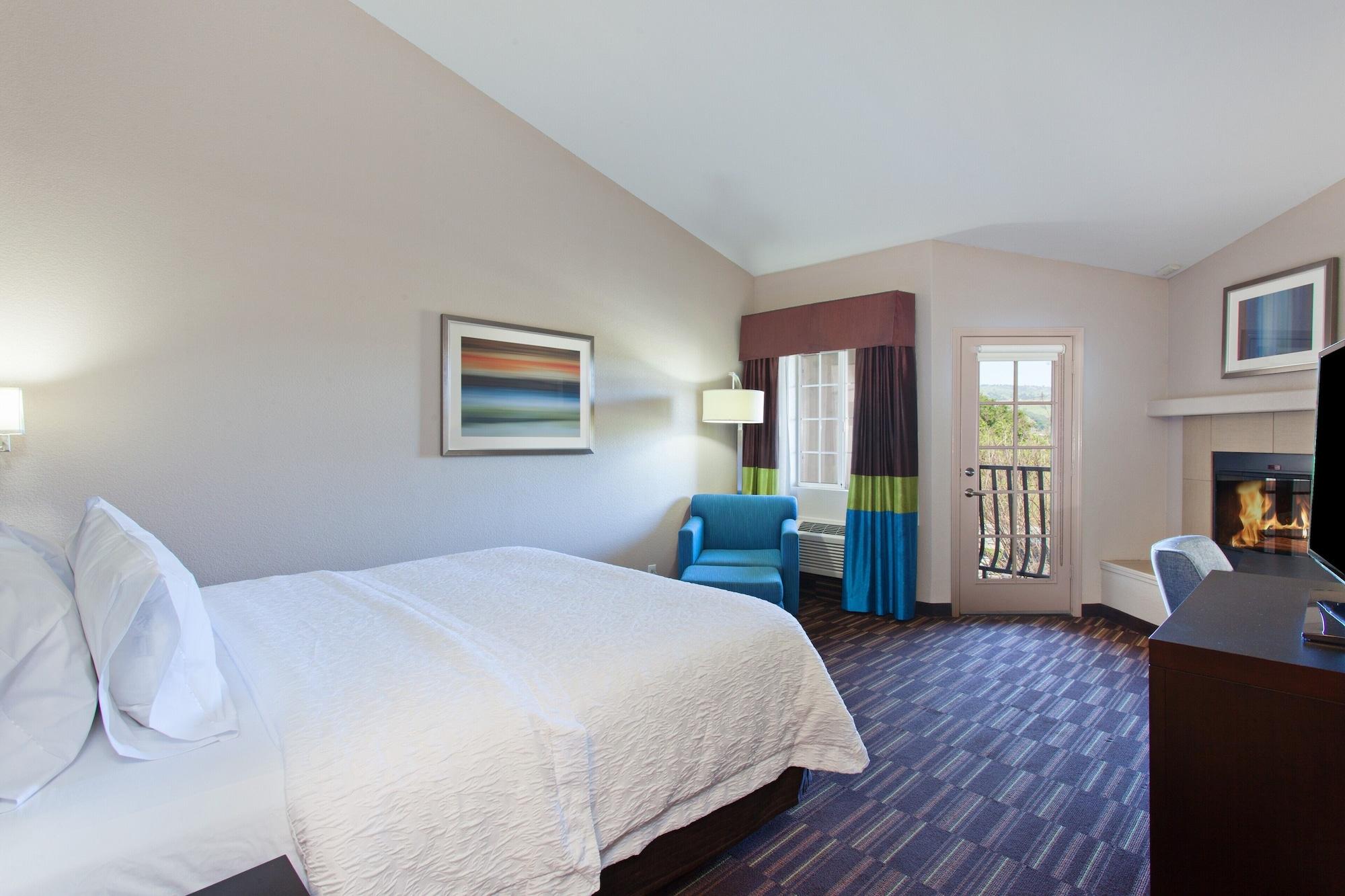Hampton Inn Морган Хилл Экстерьер фото