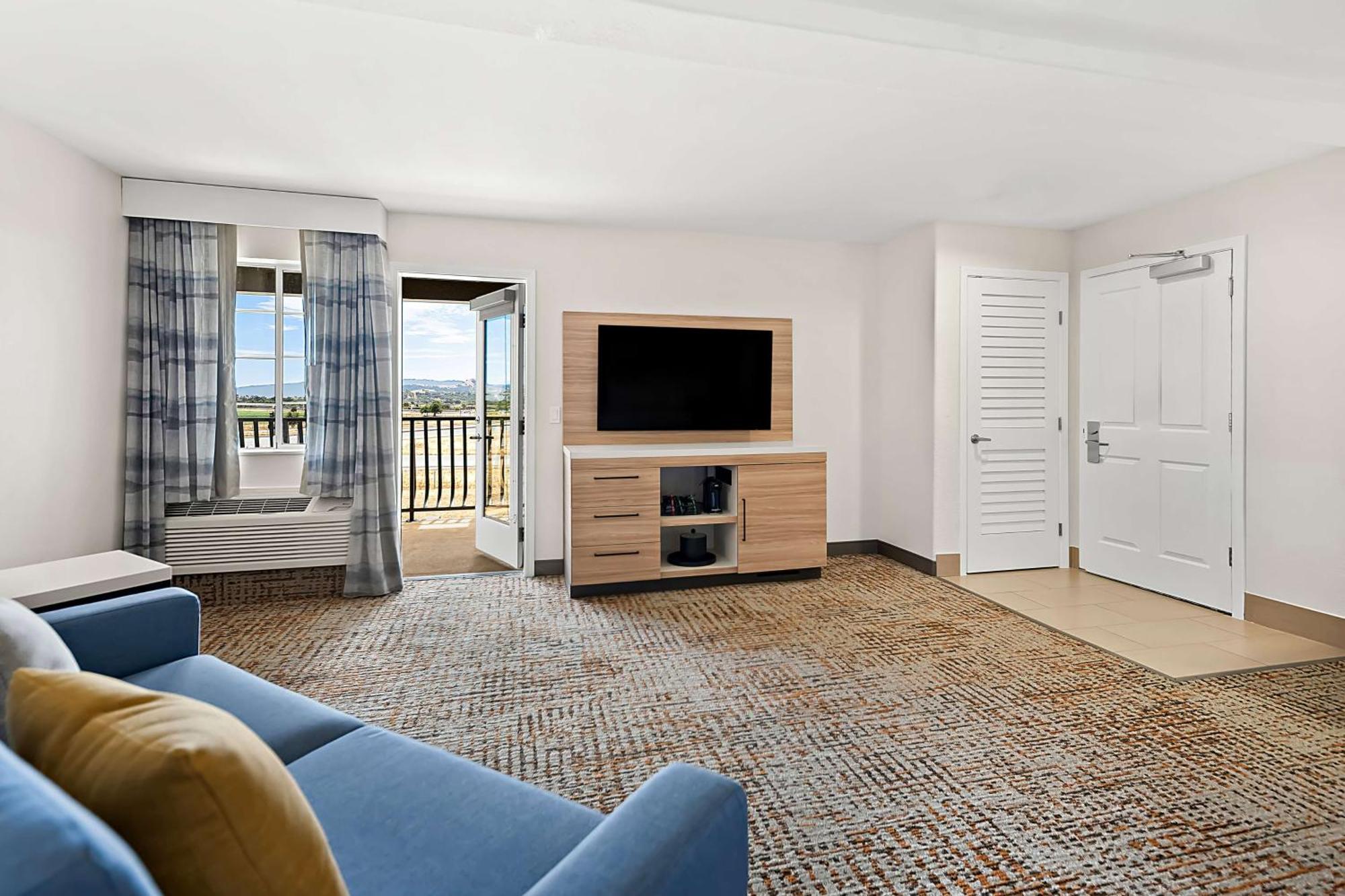 Hampton Inn Морган Хилл Экстерьер фото